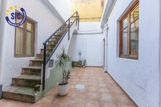 Pis a Centro puerto. Encanto tradicional con alma renovada en el corazón de puerto de