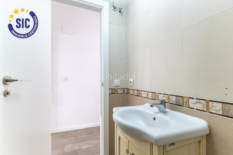 Foto 1e33b2f0-0101-49b5-8764-4458654886c1. Maison jumelée avec chauffage parking dans Nuevo Centro Sagunt