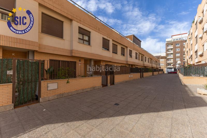 Foto 35f1a37d-ec0b-4bc0-8e81-1e1ecab53440. Maison jumelée avec chauffage parking dans Nuevo Centro Sagunt