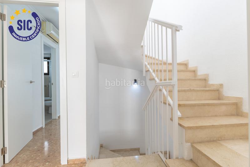 Foto cb5e3b65-a935-4e21-9b37-72f033ad4c1a. Maison jumelée avec chauffage parking dans Nuevo Centro Sagunt