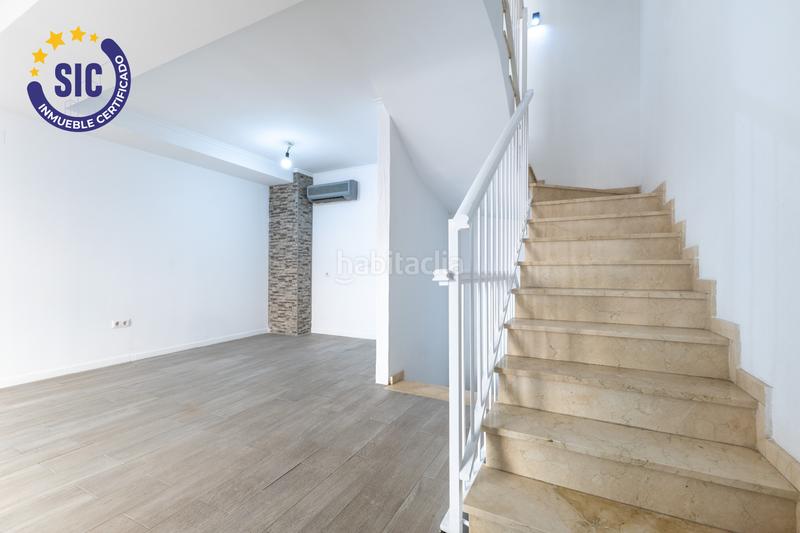 Foto cb721c8f-96fc-490f-99ec-3cae6b9308cc. Maison jumelée avec chauffage parking dans Nuevo Centro Sagunt