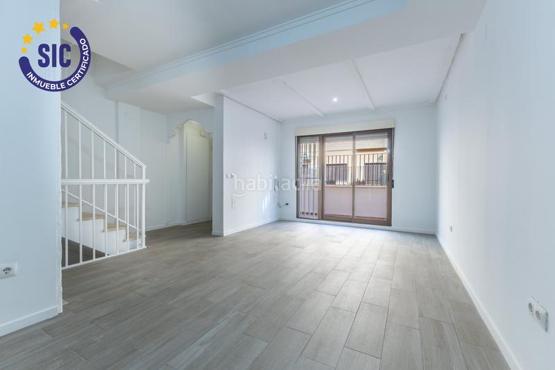 Foto d802921e-199c-4e54-a76e-eebb871d3cb7. Maison jumelée avec chauffage parking dans Nuevo Centro Sagunt