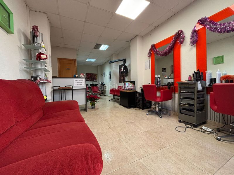 Foto f5d47e80-4d72-4434-9331-257372398456. Lloguer local comercial a Centro puerto Sagunt