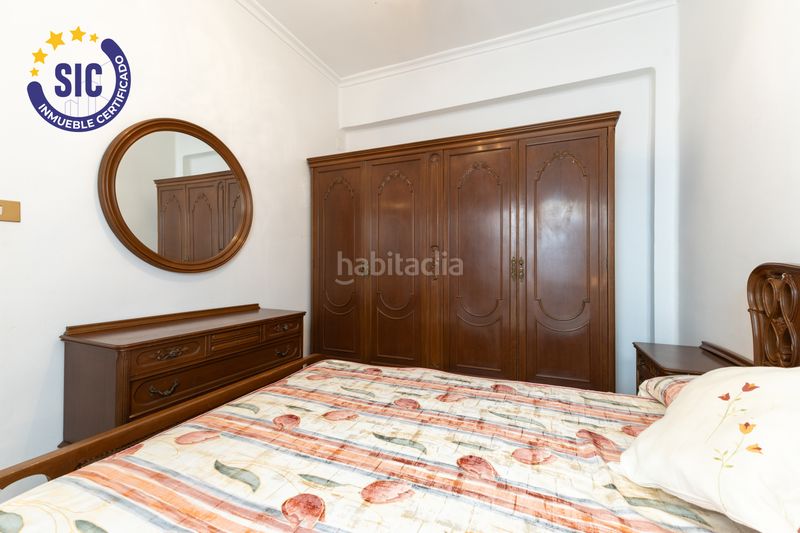 Foto aa0cf2f3-d2da-48f9-aeb7-f40b48d3e78e. Pis a Centro puerto Sagunt