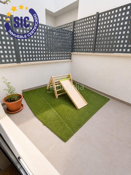 Foto aeb360b2-e08f-4ef5-adbf-6bd9221b5eea. Casa con parcheggio in Quartell