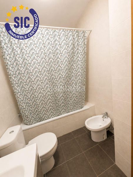 Foto bb9f35de-a2c9-4ef3-8a2a-d895d17008b2. Casa con parcheggio in Quartell