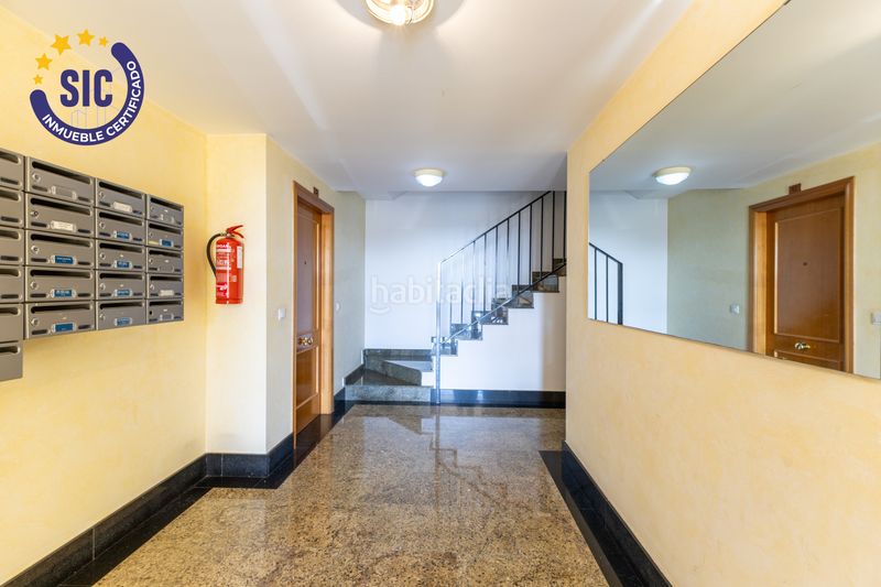 Foto 180b8d77-fc25-4009-969f-8411f71572d6. Flat with parking in Faura