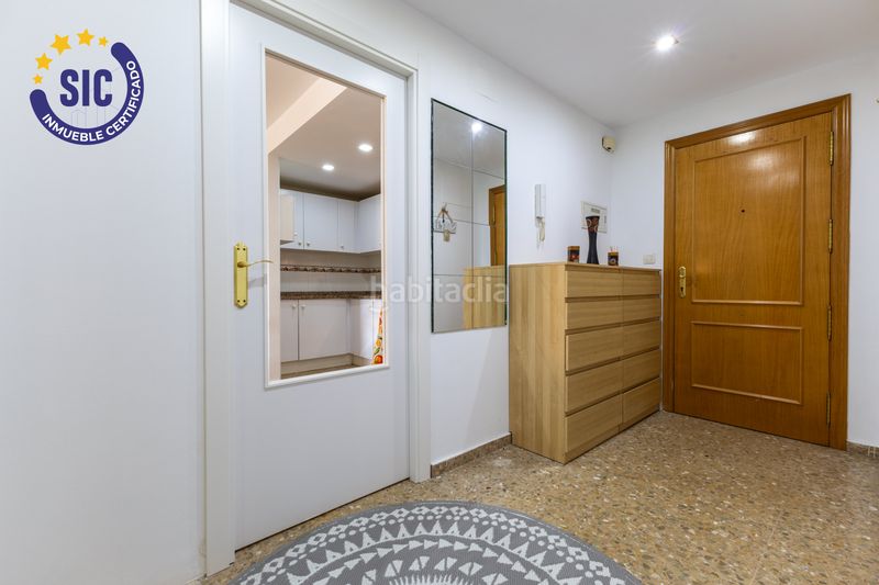 Foto 1a0b0ee3-bc32-4b34-83ef-4770f55eded4. Flat with parking in Faura