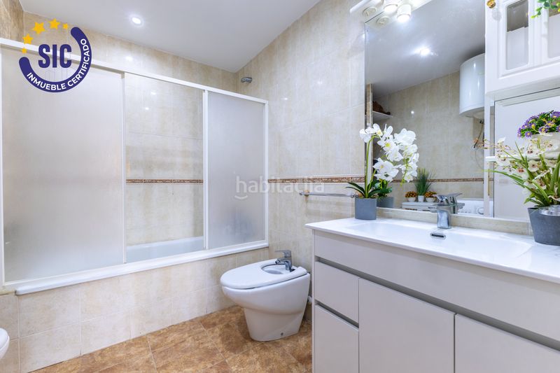 Foto 664b2ecf-b923-4dfe-8edf-49fa60d27f35. Flat with parking in Faura