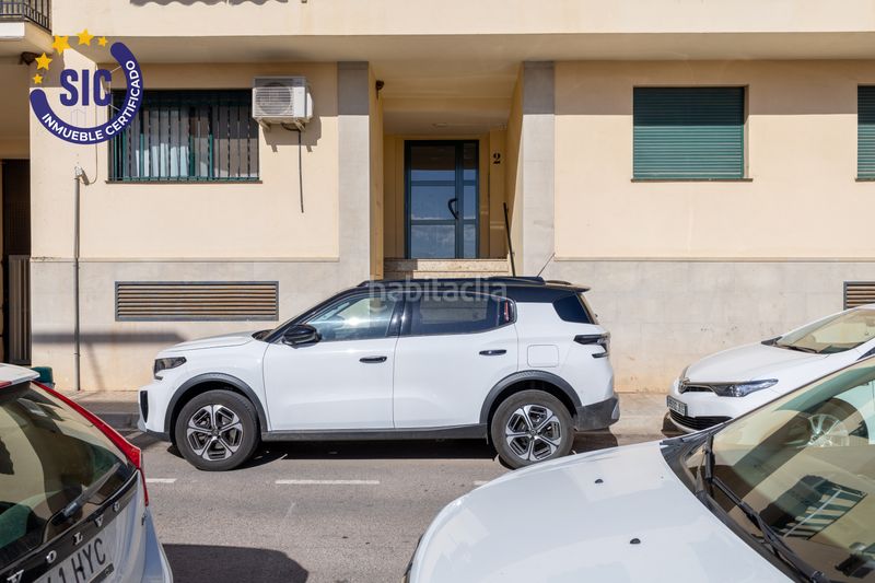 Foto e6629ee9-4740-487e-ba24-2836cdff5de1. Flat with parking in Faura