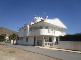 Chalet en Caserio pozo egea 20. Chalet en la azoha con piscina privada, vistas al mar y a la mo