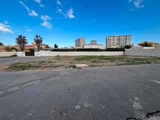 Wohngrundstück in Polígono y 51. Parcela urbana en la manga del mar menor