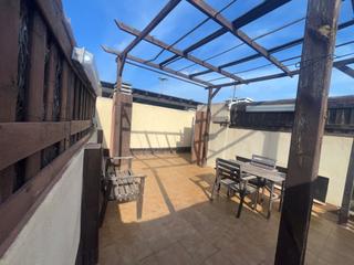 Etagenwohnung en Calle guzmn bueno 4. Piso con terraza en los dolores, zona castillos.