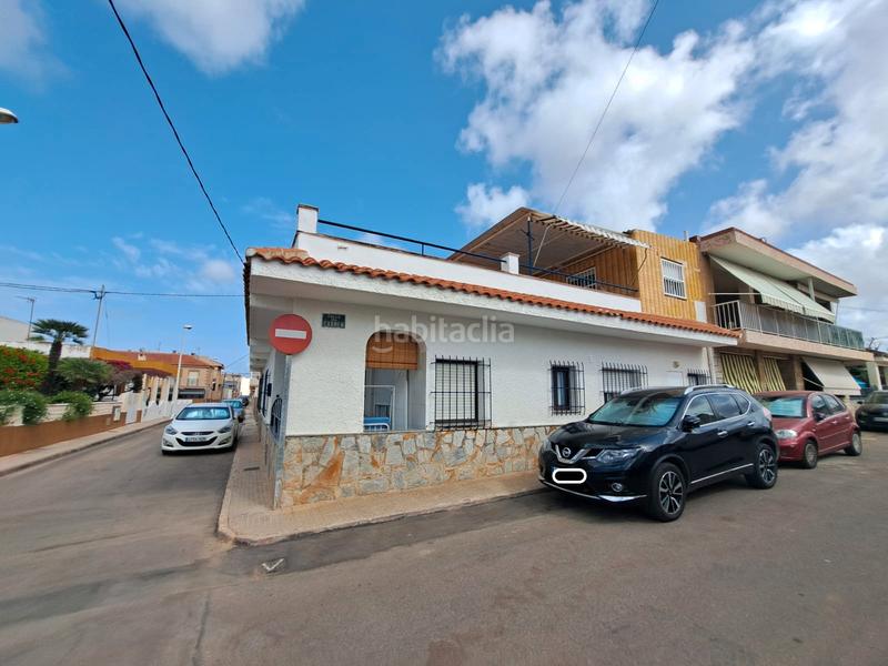 Foto 7231457f-bfd4-4bce-b096-3c5136a139d0. Towny house in calle boliche 10 in Los Nietos Cartagena