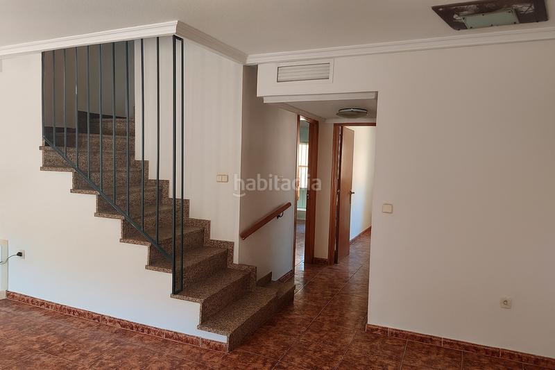 Foto d3eb71d8-190b-468f-982c-f5e4116f95e1. Casa adossada amb calefacció aparcament a La Unión Unión (La)