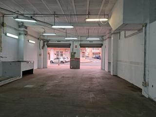 Lloguer Local Comercial a Vereda de san félix 73. Amplio local comercial en alquiler en barrio peral