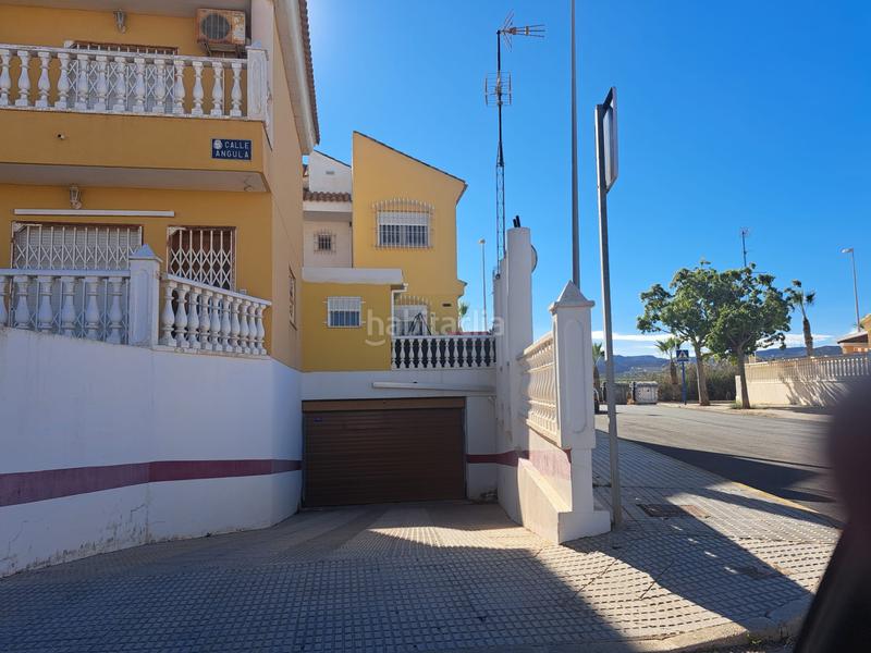 Foto 0e1e9088-3c06-4777-b470-2b91a01247a5. Doppelhaus mit heizung parking in Los Nietos Cartagena