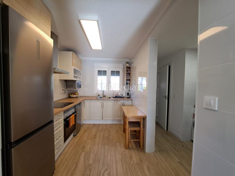 Foto 418f31bd-9a6b-44d9-ba37-967eb99e259f. Doppelhaus mit heizung parking in Los Nietos Cartagena