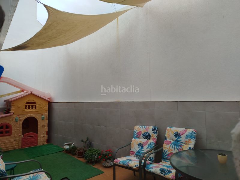 Foto a793ca15-9626-4897-a61b-af105c99a20c. Casa adossada amb calefacció aparcament a Canteras Cartagena