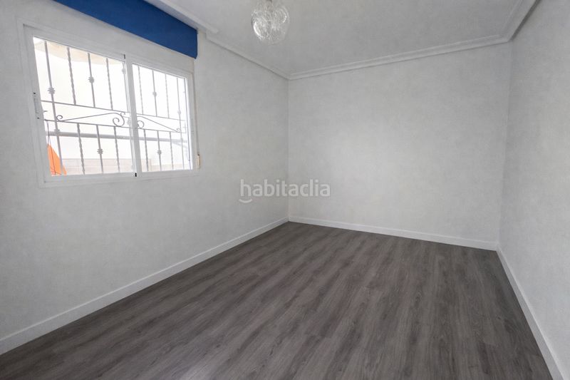 Foto dd121636-c339-4b7f-8a2c-26c0f0aedc55. Casa adossada amb calefacció aparcament a Canteras Cartagena