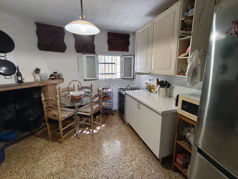 Foto f9d3a7aa-2d40-4ce6-9726-65fd7aadd40b. Xalet amb xemeneia a Algaida