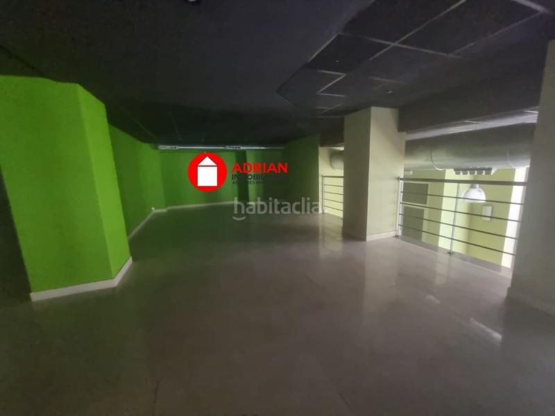 Foto 4826b5cc-8d3e-4e7d-ba68-25e74a2539c3. Local comercial a Vall d´Uixó (la)