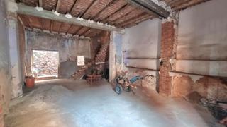Wohngrundstück in Vall d´Uixó (la). Solar en venta en ayuntamiento.