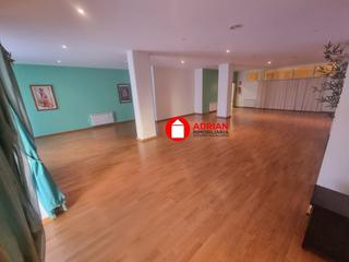 Local Comercial en Vall d´Uixó (la). Local en venta en cervantes, 2 dormitorios.