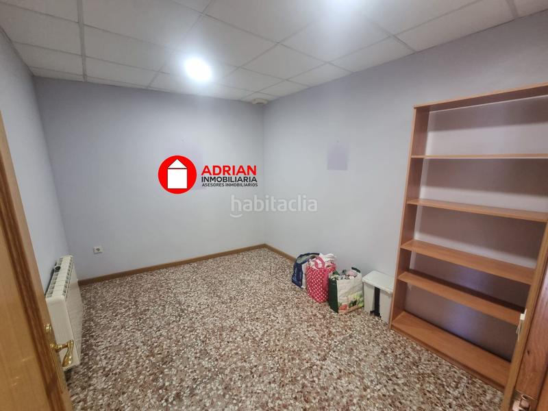 Foto d9a0c326-7240-45cb-bc33-1d1293da6c66. Geschäftsraum in Vall d´Uixó (la)