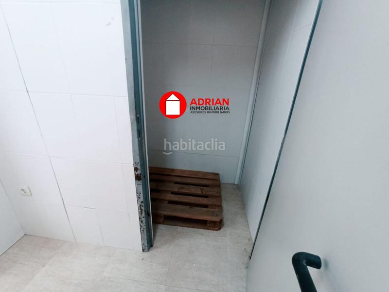 Foto 11852959-6022-4f4d-9be5-80dbf9cabd50. Alquiler local comercial local en alquiler en grupo la unión. en Vall d´Uixó (la)