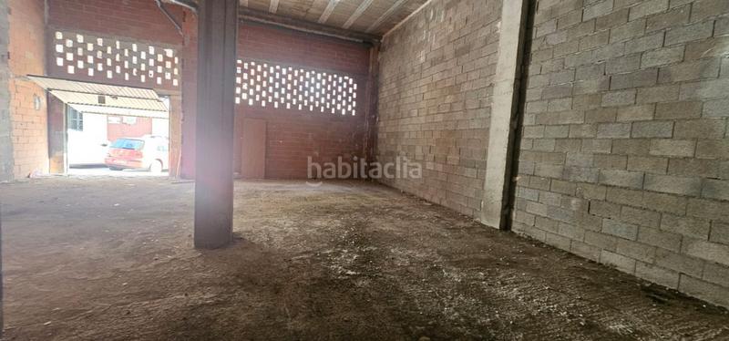 Foto 3634d7d0-b8a4-42e5-a71a-03a0676c40e8. Local comercial local en venta en polígono iii. en Vall d´Uixó (la)