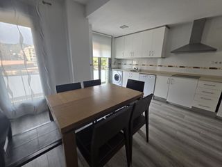 Rent Flat in Vall d´Uixó (la). Piso en alquiler en polígono iii, 2 dormitorios.