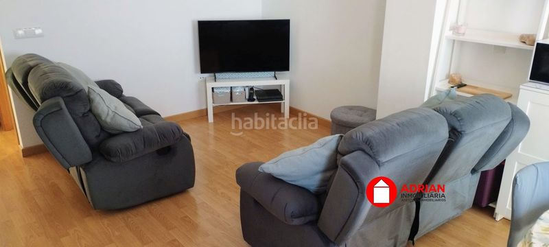 Foto 676927e3-f758-4361-b9a6-cd8a7ff1a5cc. Dúplex amb aparcament a Vall d´Uixó (la)