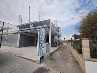 Local commercial dans Port dAlcdia-Platja dlcdia. Local comercial en puerto de alcudia