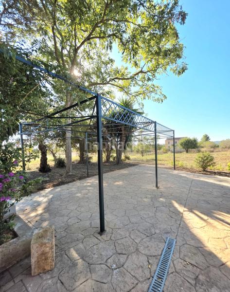 Foto 19e87b2e-8541-4588-bf63-5be9388da5c7. Alquiler masía finca rústica con piscina en Consell