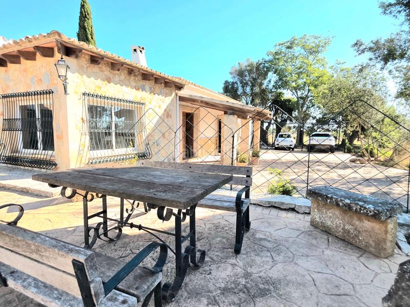 Foto 303dbe7e-e5cb-4466-8239-68a4ab8b291a. Alquiler masía finca rústica con piscina en Consell