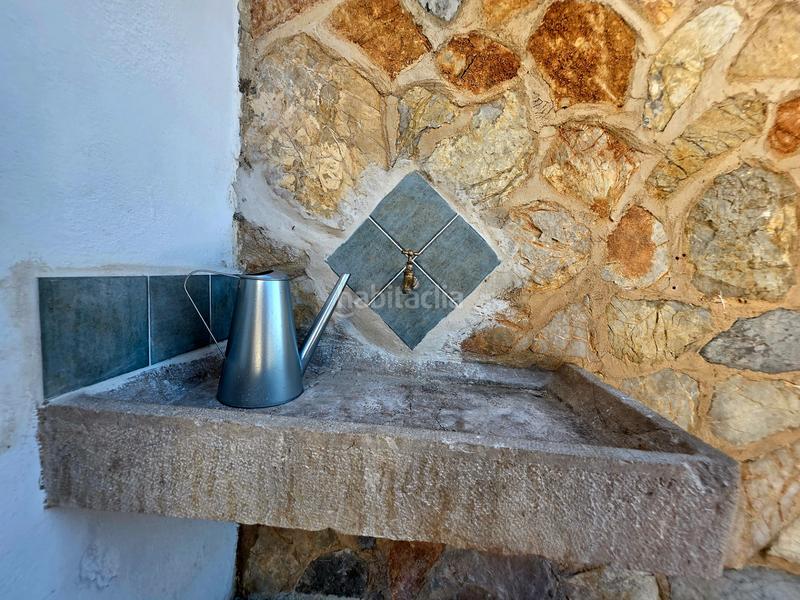 Foto fe66a172-b6df-4ead-ba0a-cf5916fbbb42. Alquiler masía finca rústica con piscina en Consell