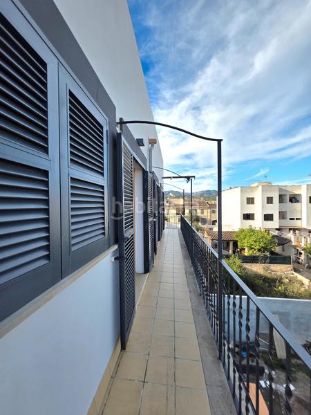 Foto 73d9a3a6-d1da-475a-8a0d-91073b2b4940. Miete dachwohnung mit kamin heizung in Consell