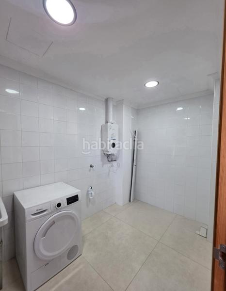 Foto 9de2c2c7-b7ed-46bf-b312-c7001af8540f. Miete dachwohnung mit kamin heizung in Consell