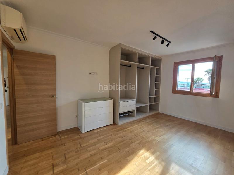 Foto df7faba7-98ee-4307-817c-0dd56145f820. Miete dachwohnung mit kamin heizung in Consell