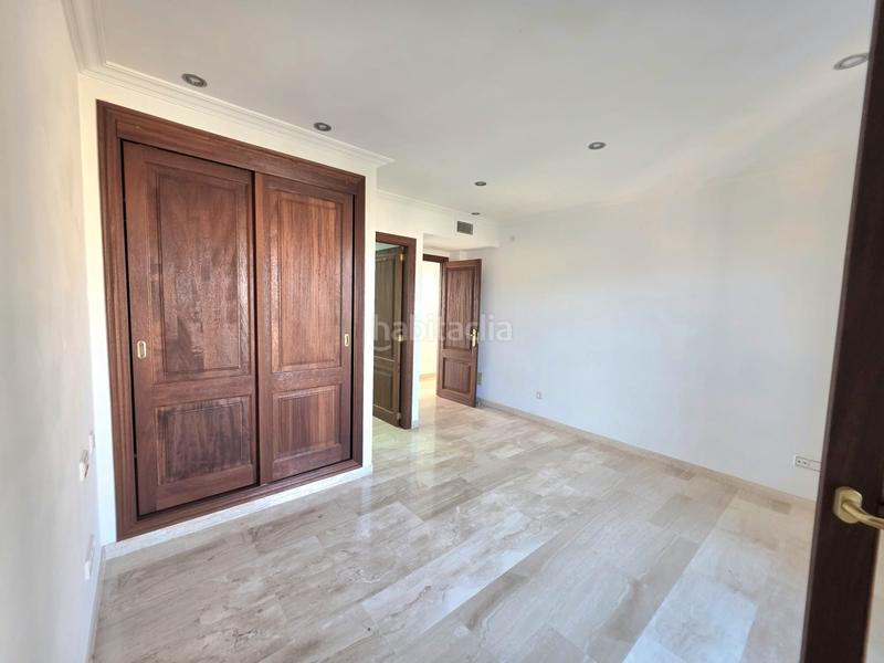 Foto 3a106fcf-9eea-466f-889e-ce2c5661f27d. Miete dachwohnung mit heizung in Consell