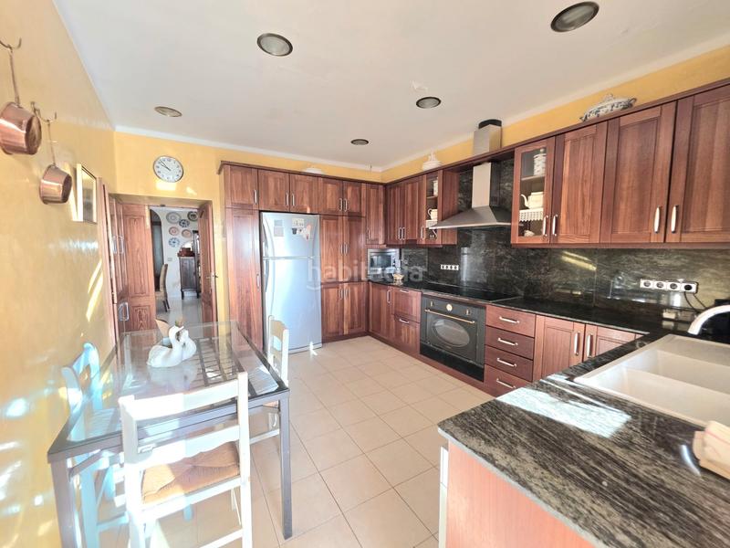 Foto 0bc4250b-cf4e-4bea-be5c-69e57abdca23. House with fireplace pool in Selva