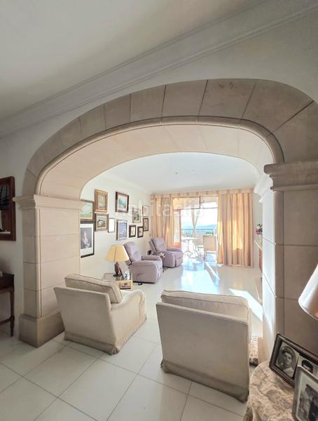 Foto db301884-5fc0-44f6-8f6e-a65a1248d91e. House with fireplace pool in Selva