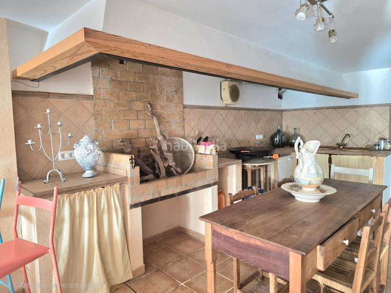 Foto 4a93a88c-acb8-4b43-8075-3d2a54e3d0a5. Location maison avec cheminée piscine dans Selva