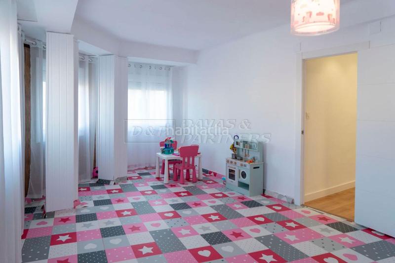 Foto 4e0e0e27-e9a4-47b9-bf61-5e40530f4f8a. Piso  en venta en centro, 5 dormitorios. en Orihuela ciudad Orihuela