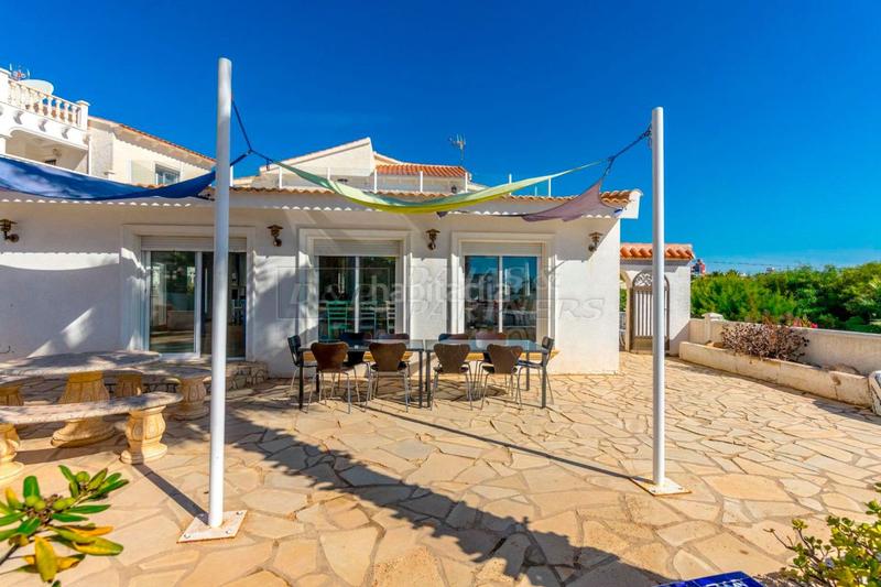 Foto fb2fac5a-595c-4799-94a1-bcf4431d7921. Chalet mit heizung pool in Playa Flamenca Orihuela