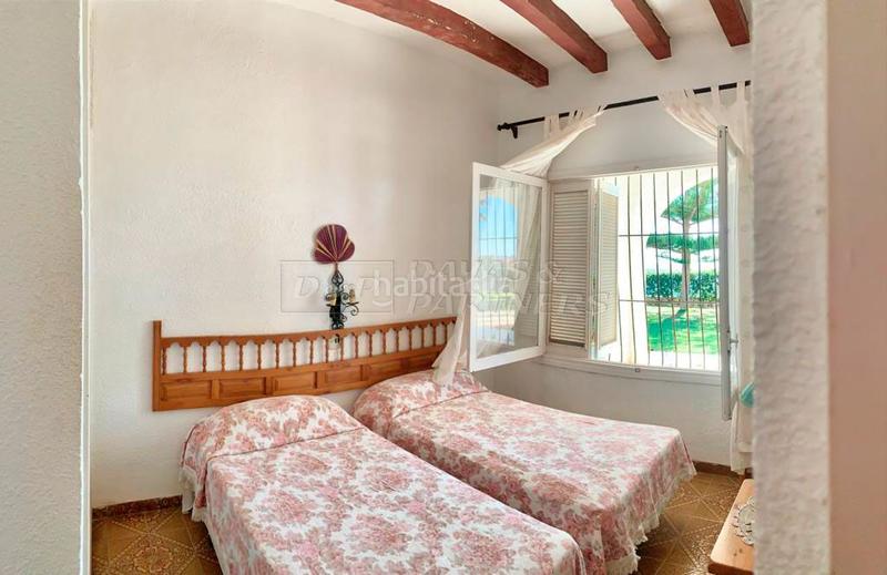 Foto 56ae0834-e922-4741-bec5-35b44766f243. Casa amb aparcament a Punta Prima Orihuela