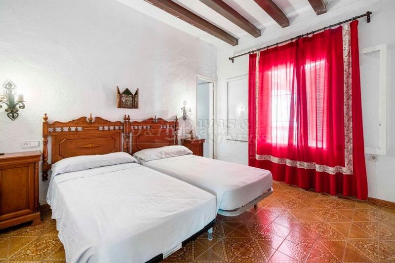 Foto bf7ae95e-f885-443e-b38a-da4336cd90e7. Casa amb aparcament a Punta Prima Orihuela