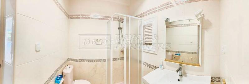 Foto f07bf46a-e9e8-4d13-88d6-7e5bea67d550. Casa amb aparcament a Punta Prima Orihuela