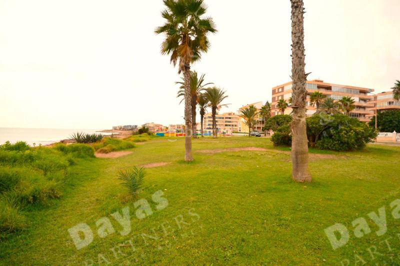 Foto 7c8dd541-2b77-4dcc-957a-9badb1f478af. Chalet villa en venta en La Veleta, 5 dormitorios. en Torrevieja